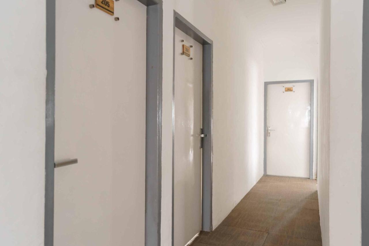 Urbanview Hotel Ananda Syariah By Reddoorz Bukittinggi Exterior foto